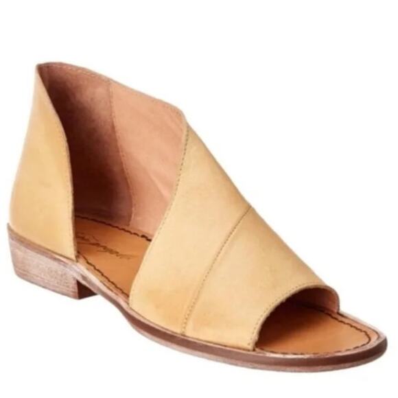 Free People Mont Blanc Boho Open Toe Asymmetric Sandals Tan Size 37 Minimalist - Picture 1 of 12